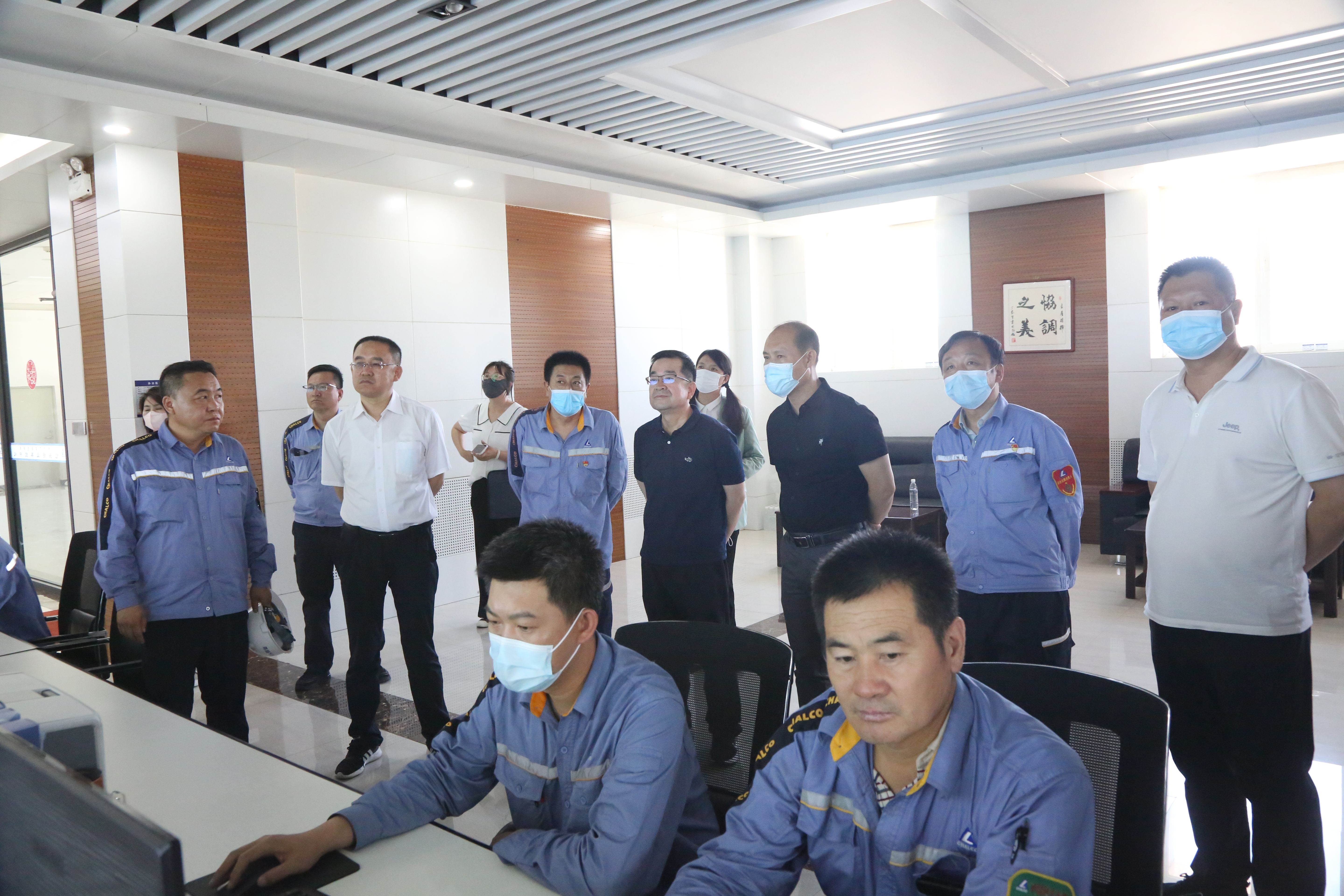 呼倫貝爾市委副秘書長黃耀波一行調(diào)研包鋁
